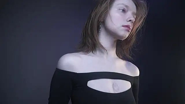 ginger hugs online show from January 2026 10:02:01 PM