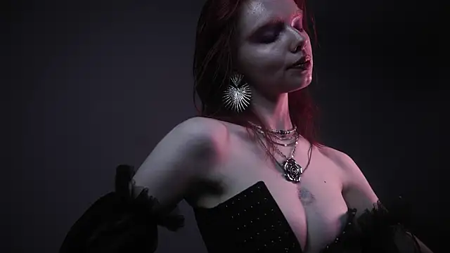 ginger hugs online show from June 2026 10:15:02 PM