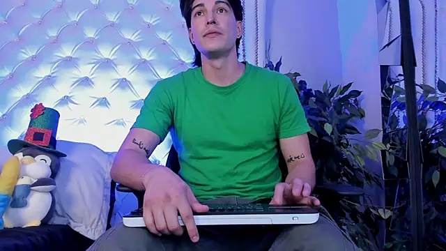 Karimferrer online show from March 2026 03:10:01 AM