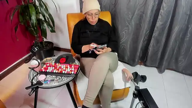 BrendaSex Hot online show from October 2025 08:40:02 PM