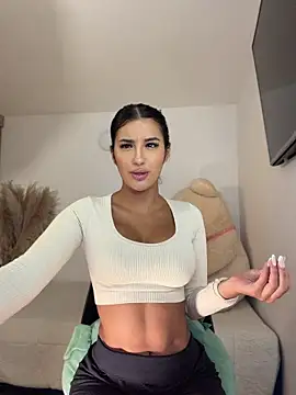 Kimm khalifa online show from April 2026 12:37:01 AM