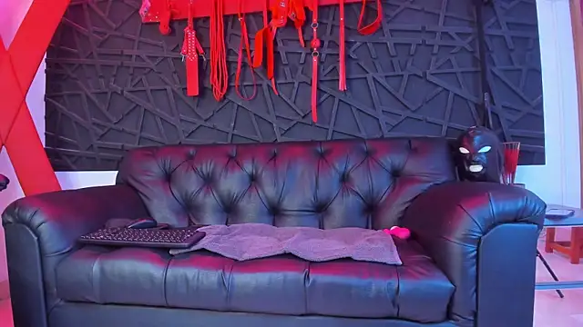 Ivannaakozlov  online show from October 2025 08:11:02 PM