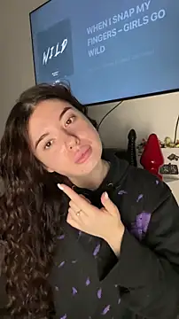 Kimi Ass online show from November 2025 10:17:02 AM