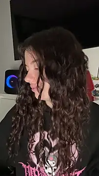 Kimi Ass online show from December 2025 02:55:01 PM