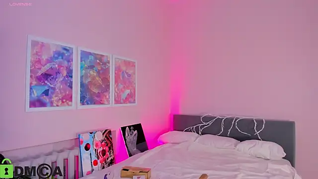 Snapshot of Elis_Fox chatting on October 2025 04:07:02 PM Elis Fox online show from October 2025 04:07:02 PM