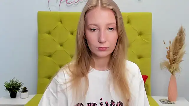 LolaWilsons online show from February 2026 06:26:01 AM