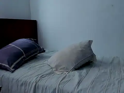 Snapshot of Chandler_ken chatting on December 2025 01:05:01 PM Chandler ken online show from December 2025 01:05:01 PM