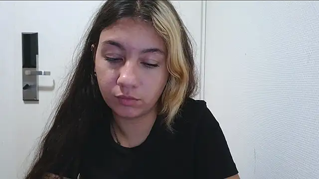 blvckbabyweed07 online show from June 2026 08:46:01 PM