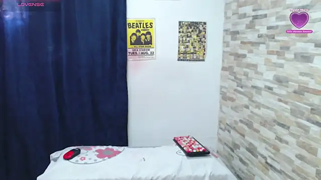 SamanthaSwan online show from February 2025 01:11:02 PM