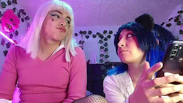Snapshot of the_lesbian_game chatting on December 2024 07:47:02 AM the lesbian game online show from December 2024 07:47:02 AM