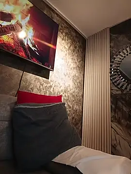 IsisBlake online show from February 2026 02:40:02 PM