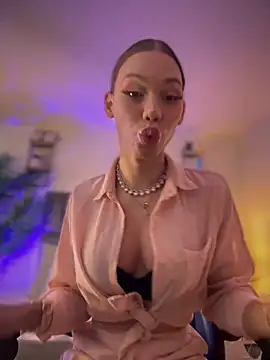 Carlita cute online show from December 2024 09:32:02 PM