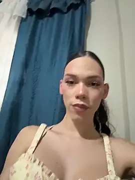 Carlita cute online show from April 2026 10:46:02 PM