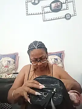 Snapshot of Afroditabichota chatting on November 2025 12:13:01 AM Afroditabichota online show from November 2025 12:13:01 AM