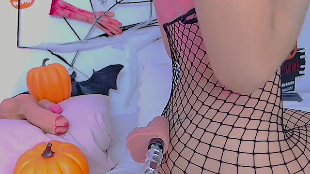 Snapshot of LinayAndValenMVP chatting on October 2025 01:11:01 PM LinayAndValenMVP online show from October 2025 01:11:01 PM