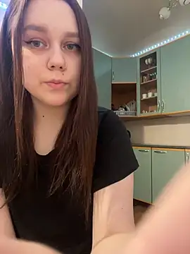 Marylallka5 online show from February 2025 03:00:01 PM