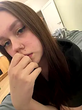 Marylallka5 online show from September 2025 09:28:02 PM