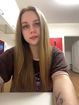 Marylallka5 online show from April 2026 05:40:01 PM