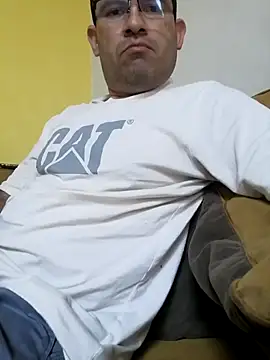 Snapshot of lover_camer chatting on March 2025 04:04:02 PM lover camer online show from March 2025 04:04:02 PM