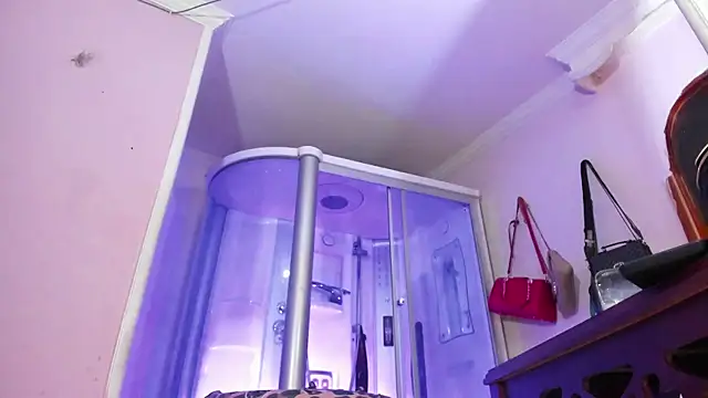 sexy-luna-star-ts online show from November 2025 08:25:01 AM