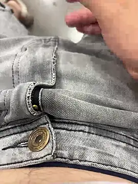  Ottis  online show from February 2026 03:02:01 PM