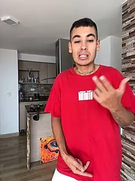 Cuteandhornyy online show from December 2024 08:15:01 PM