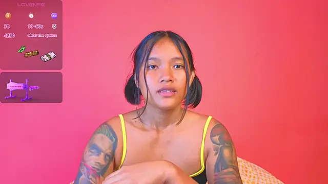 Natsu   online show from February 2025 05:33:01 PM