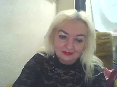 Snapshot of Meri798 chatting on December 2024 01:42:01 AM Meri798 online show from December 2024 01:42:01 AM