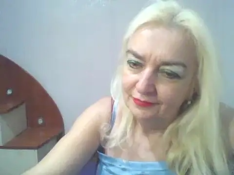 Snapshot of Meri798 chatting on January 2025 12:09:02 AM Meri798 online show from January 2025 12:09:02 AM