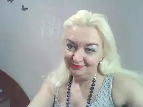 Snapshot of Meri798 chatting on January 2025 11:44:01 PM Meri798 online show from January 2025 11:44:01 PM