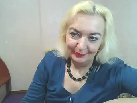 Snapshot of Meri798 chatting on January 2025 10:45:01 PM Meri798 online show from January 2025 10:45:01 PM