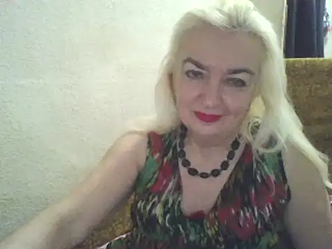 Snapshot of Meri798 chatting on January 2025 12:52:02 AM Meri798 online show from January 2025 12:52:02 AM