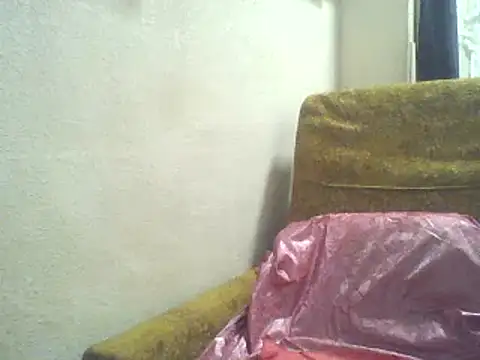 Snapshot of Meri798 chatting on February 2025 10:48:02 PM Meri798 online show from February 2025 10:48:02 PM