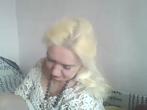 Snapshot of Meri798 chatting on February 2025 06:54:02 AM Meri798 online show from February 2025 06:54:02 AM