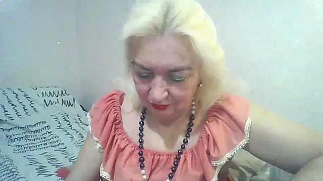 Snapshot of Meri798 chatting on March 2025 07:04:02 PM Meri798 online show from March 2025 07:04:02 PM