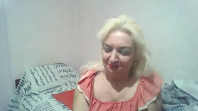 Snapshot of Meri798 chatting on March 2025 10:10:01 PM Meri798 online show from March 2025 10:10:01 PM