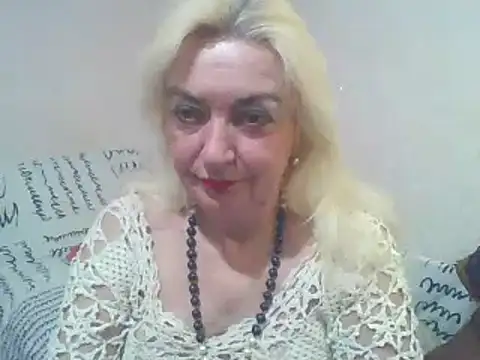 Snapshot of Meri798 chatting on March 2025 08:32:02 PM Meri798 online show from March 2025 08:32:02 PM