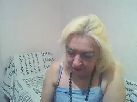 Snapshot of Meri798 chatting on March 2025 07:55:02 PM Meri798 online show from March 2025 07:55:02 PM