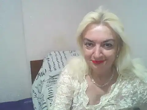 Snapshot of Meri798 chatting on September 2025 02:37:02 AM Meri798 online show from September 2025 02:37:02 AM