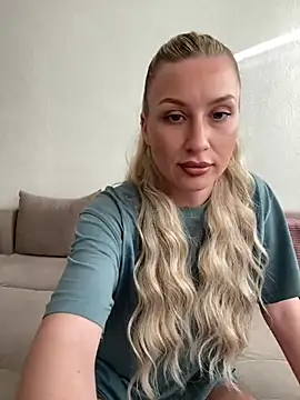 belle98 online show from February 2026 03:12:01 PM