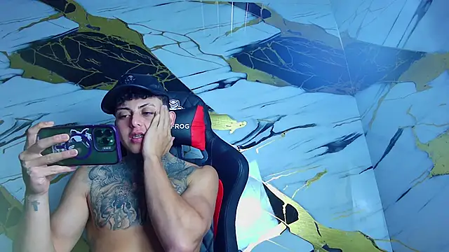 Kevin22 222 online show from January 2025 08:11:02 AM