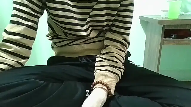 Snapshot of Luxcute286 chatting on March 2025 06:26:02 AM Luxcute286 online show from March 2025 06:26:02 AM