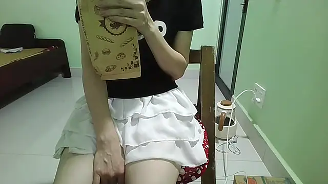 Snapshot of Luxcute286 chatting on September 2025 11:59:02 PM Luxcute286 online show from September 2025 11:59:02 PM