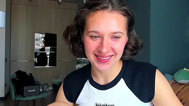 Snapshot of Lilith_lutherlow chatting on October 2025 10:44:02 AM Lilith lutherlow online show from October 2025 10:44:02 AM