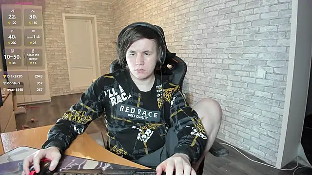 iliaskrislove online show from March 2025 09:37:02 PM