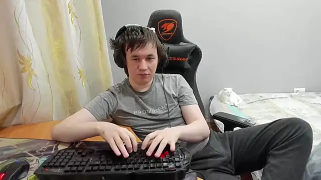 iliaskrislove online show from March 2026 02:04:02 AM