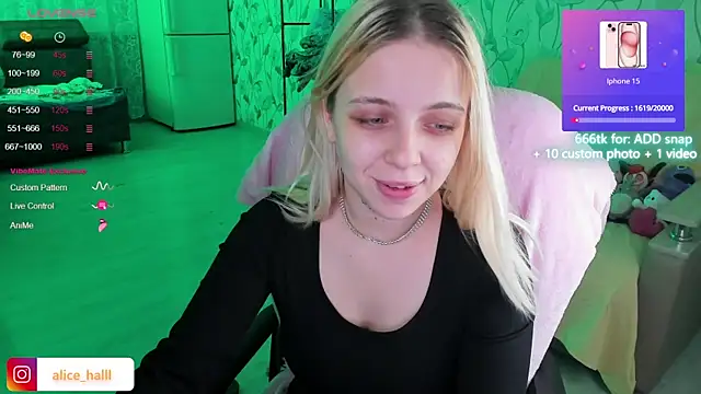 Alice Halle online show from December 2024 09:06:02 AM