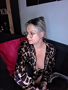 SpicyVicky online show from March 2025 06:37:02 AM