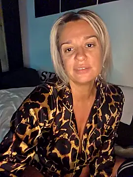 SpicyVicky online show from October 2025 04:53:02 AM