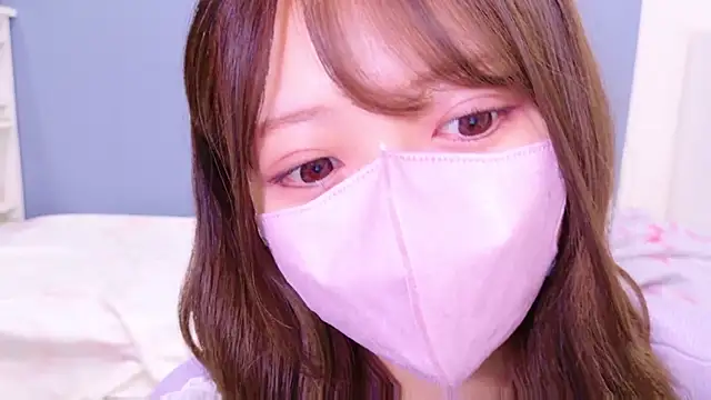 Snapshot of yuki-chi chatting on December 2024 11:47:01 AM yuki-chi online show from December 2024 11:47:01 AM